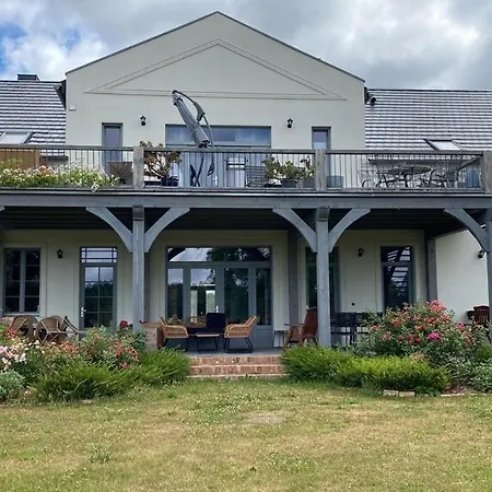 6-personen-fewo Apartment *